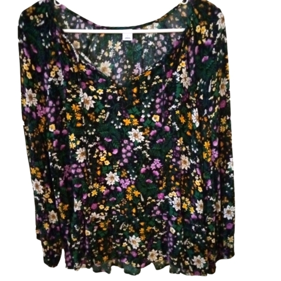 Romantic Floral Top Old Navy Long Sleeve Peek a Boo Neckline Lightweight L Girly - Picture 1 of 8